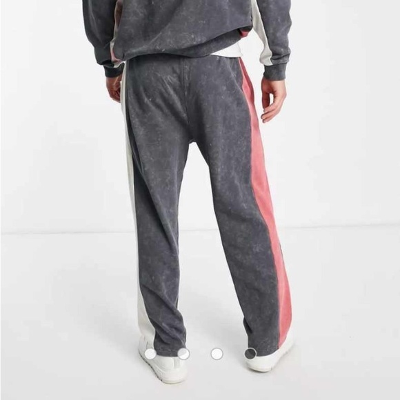 NWOT asos design DF racing gray, red, cream sweat pants B55 - Picture 3 of 9